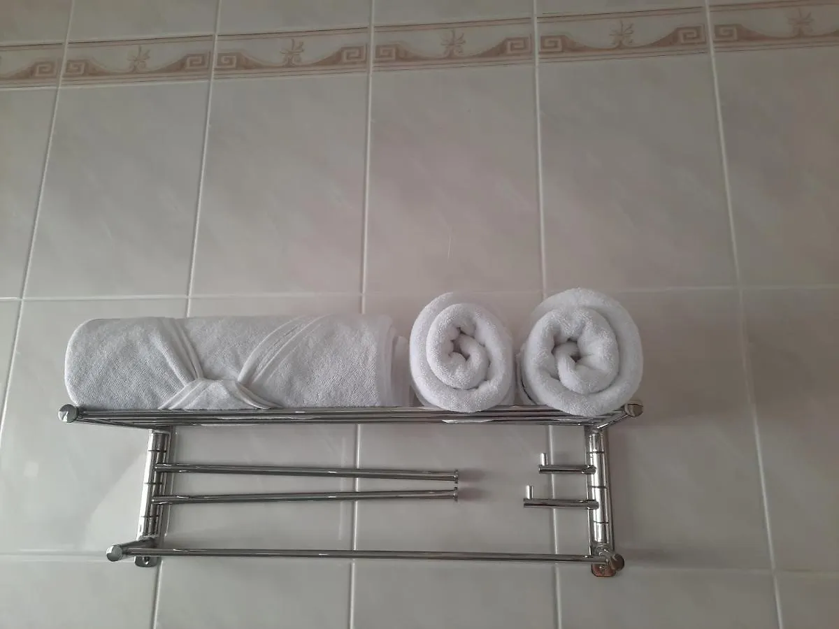 Emma'S Guest House And Self-Catering Au Cap Apartment