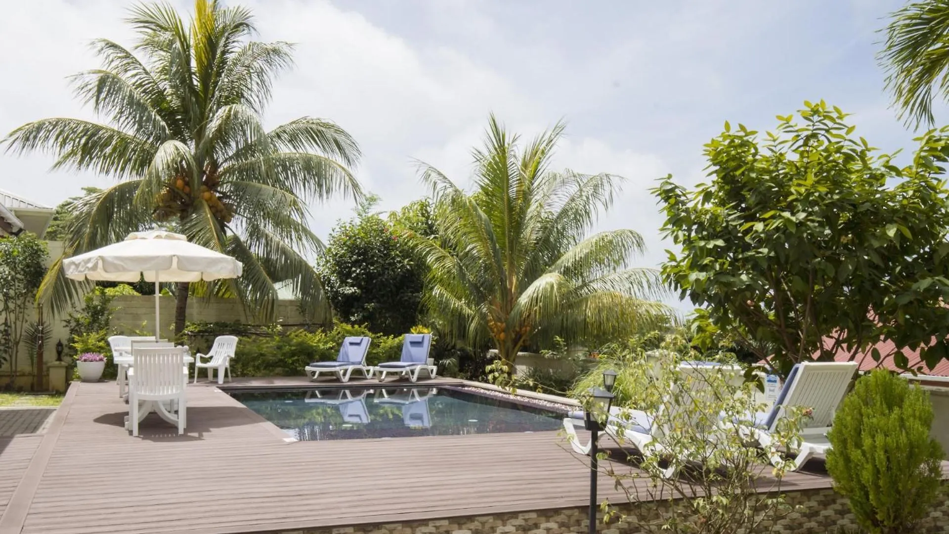 Emma'S Guest House And Self-Catering Au Cap 0*,  Seychellen